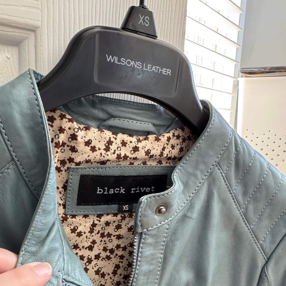Authentic Leather Jacket - Picture 3 of 6